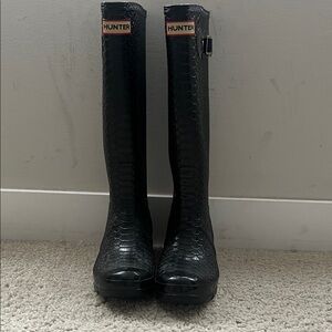 Hunter Black Croc-Embossed Boots